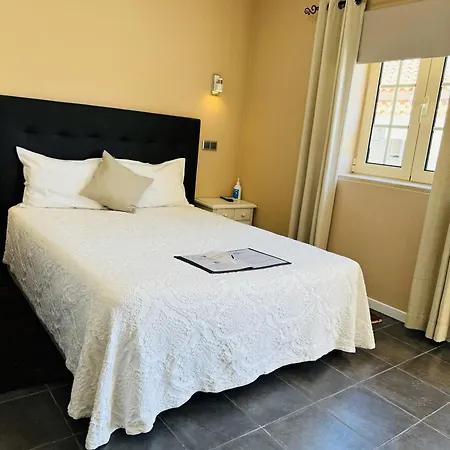 بيت ضيافة Casa Pinha فيغيورا دا فوز