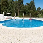 Casa Pinha 게스트하우스 피게이라다포즈