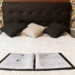 게스트하우스 Casa Pinha 3*