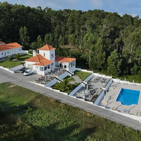 Casa Pinha 3*