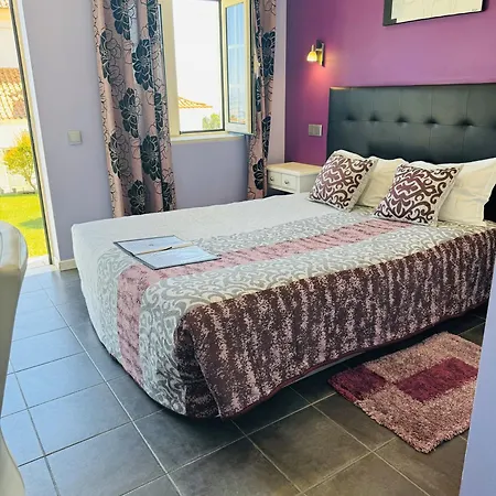 Casa Pinha Guest house