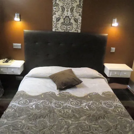 Casa Pinha 3*