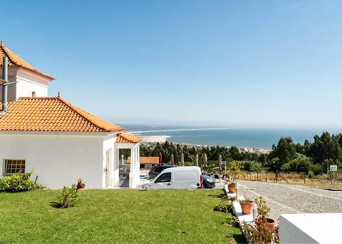 Casa Pinha Гостевой дом