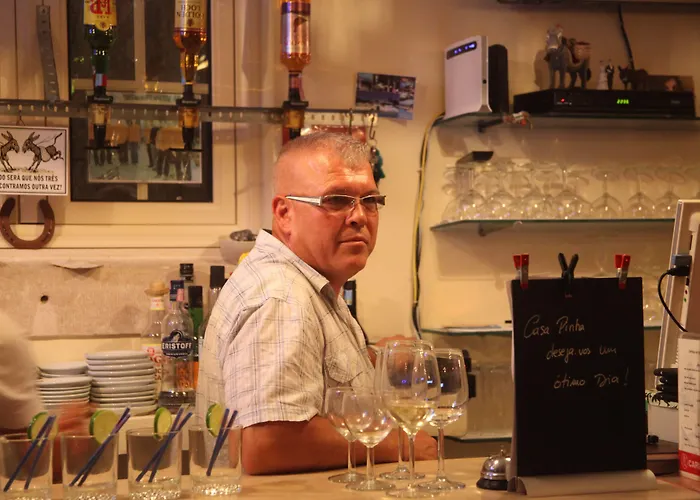 Casa Pinha Гостевой дом Фигейра-да-Фош