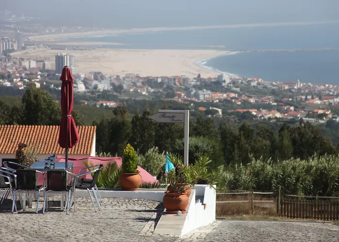 Casa Pinha Гостевой дом